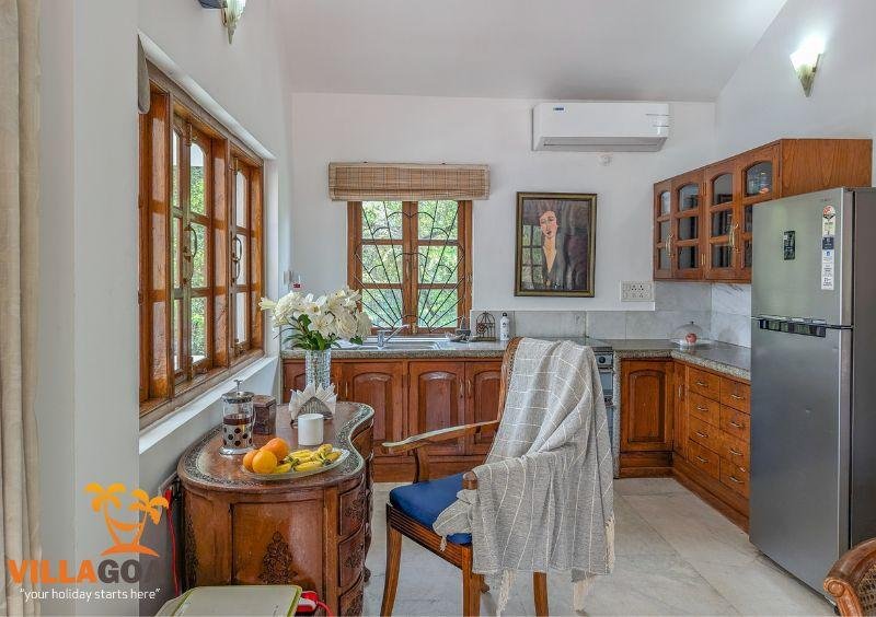 Beachfront Luxury Villa Tiara