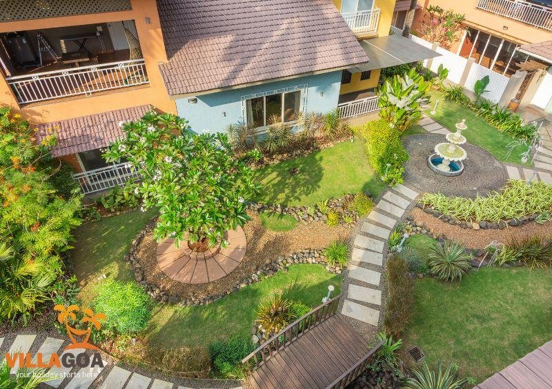 8 Bedrooms Villa Diva Twins