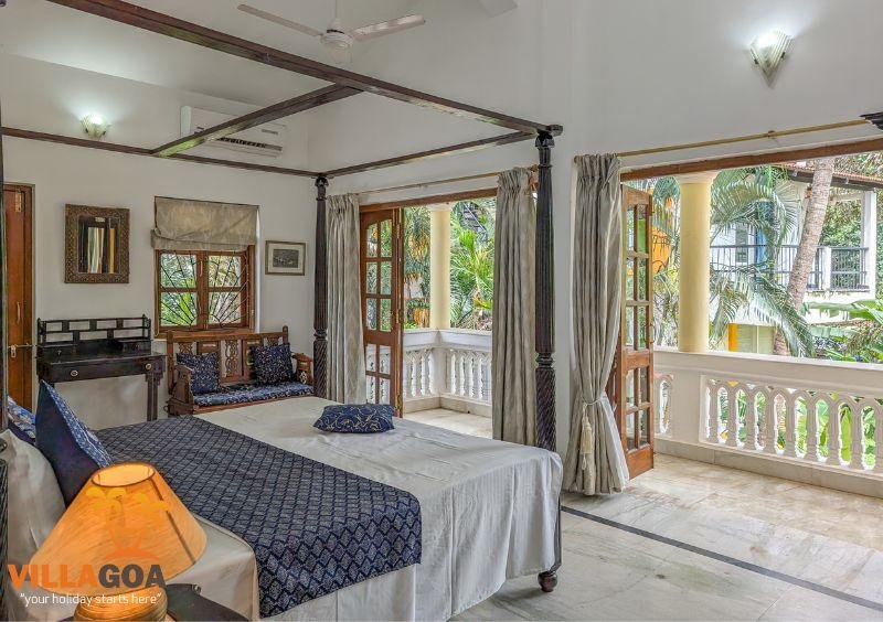 Beachfront Luxury Villa Tiara