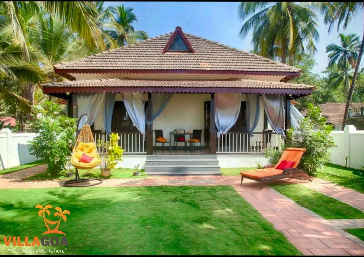 Beachfront villa Morjim