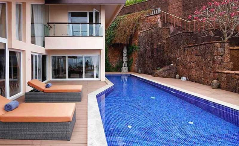 Luxury villa Hummus