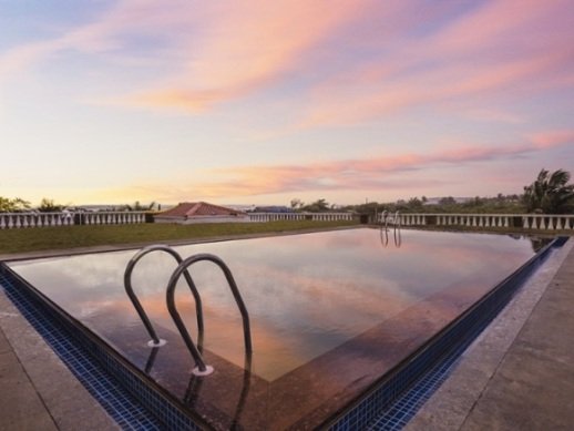 Luxury beach front villa Terracotta