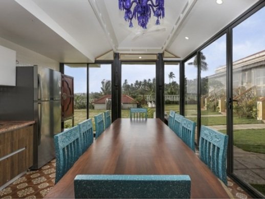 Luxury beach front villa Terracotta