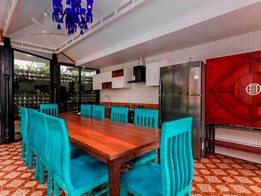 Luxury beach front villa Terracotta