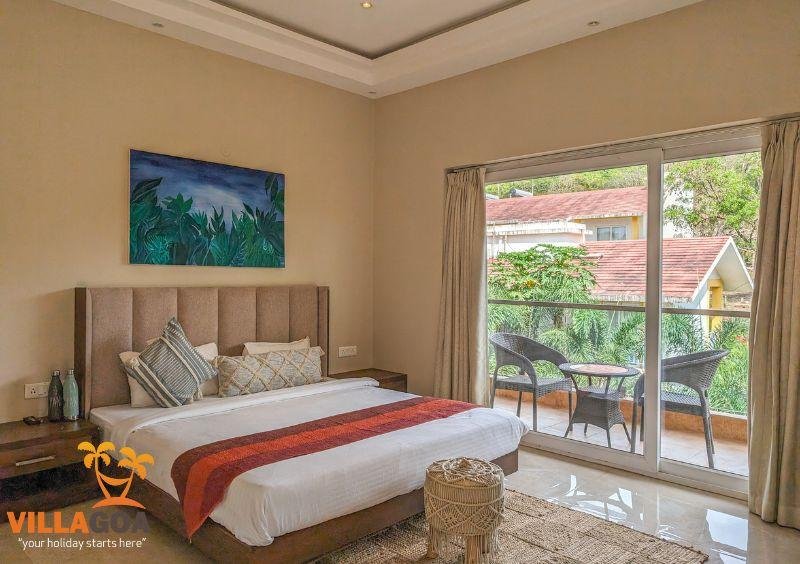 Private pool Villa Mira