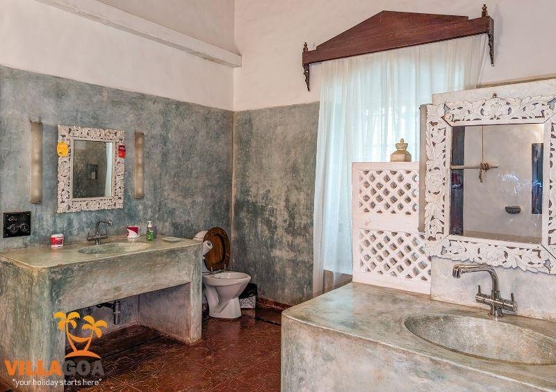 Beach villa Amore