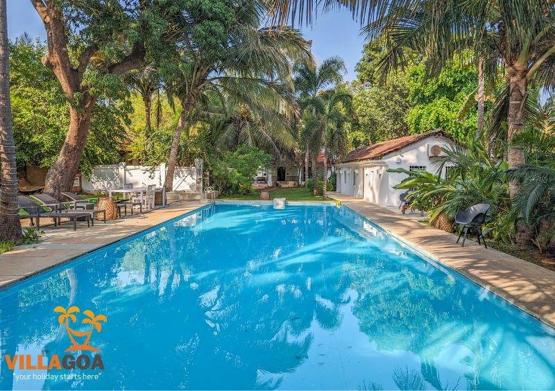 Beach villa Amore