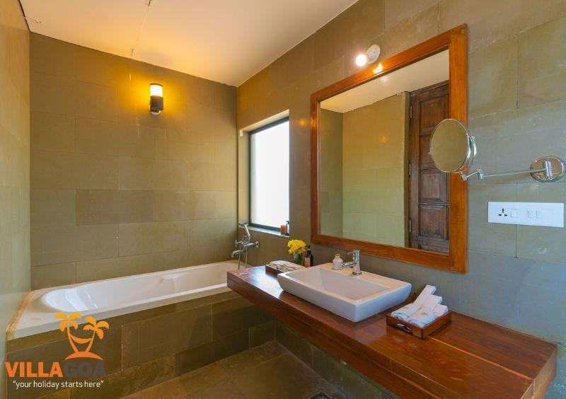 5 Bedroom Pool Villa Everest