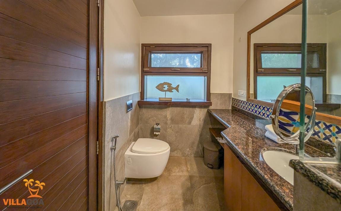 Beach villa Hum