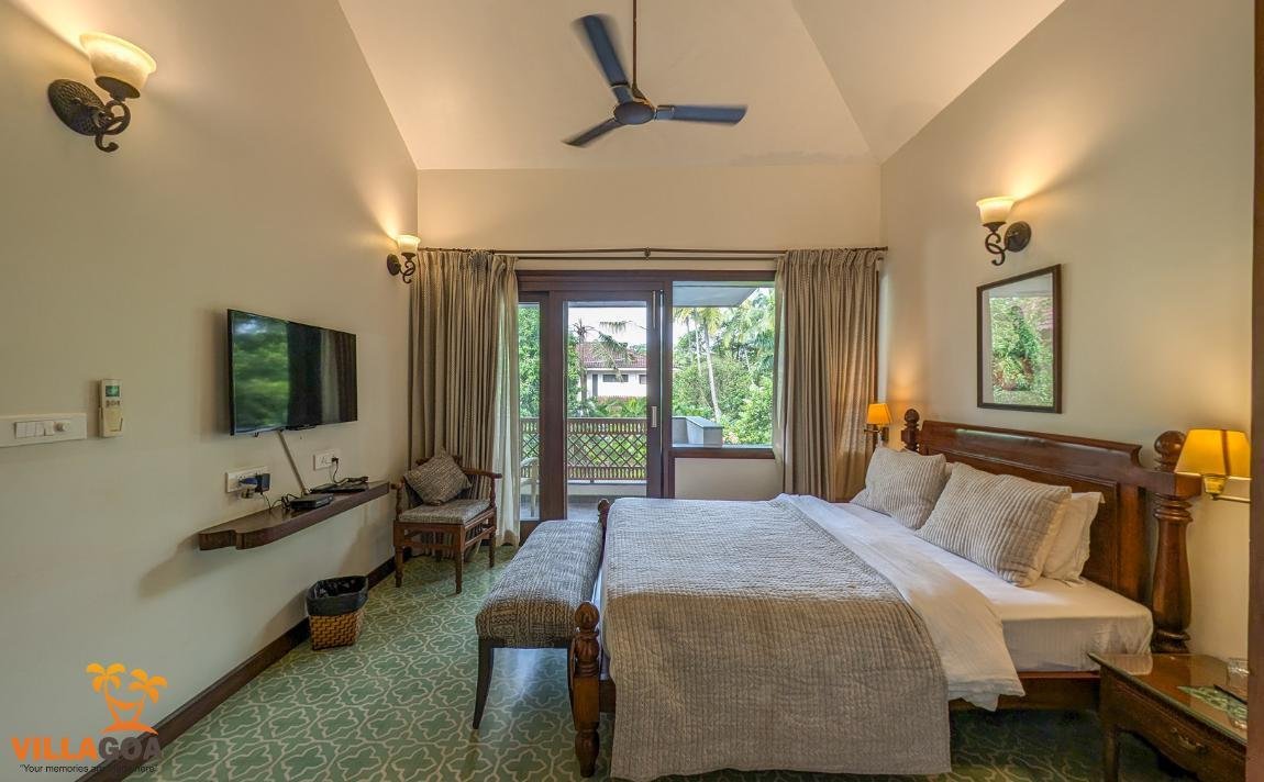 Beach villa Hum