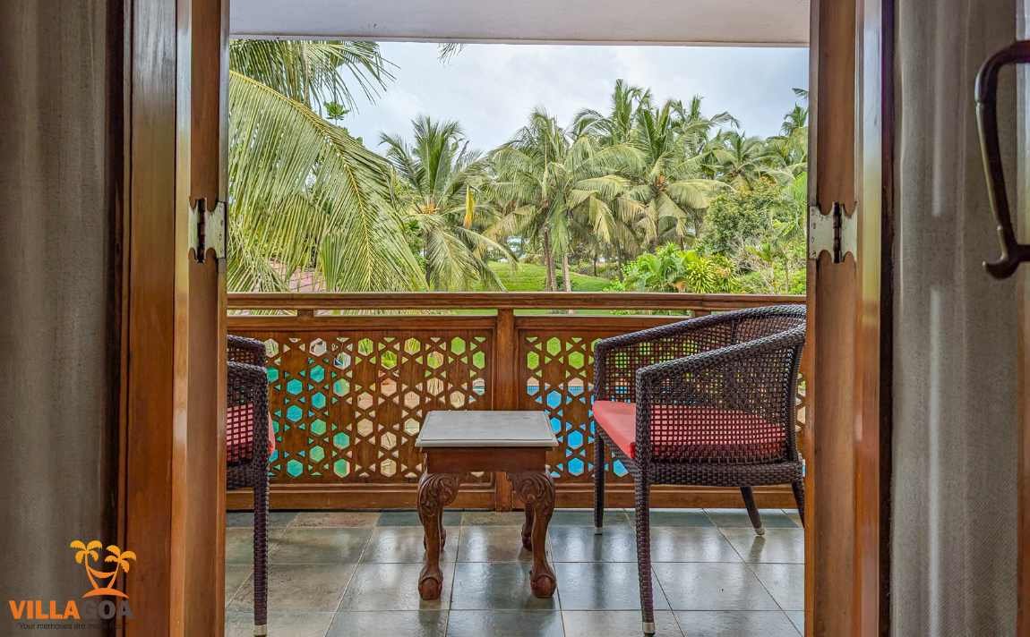 Beach villa Tum