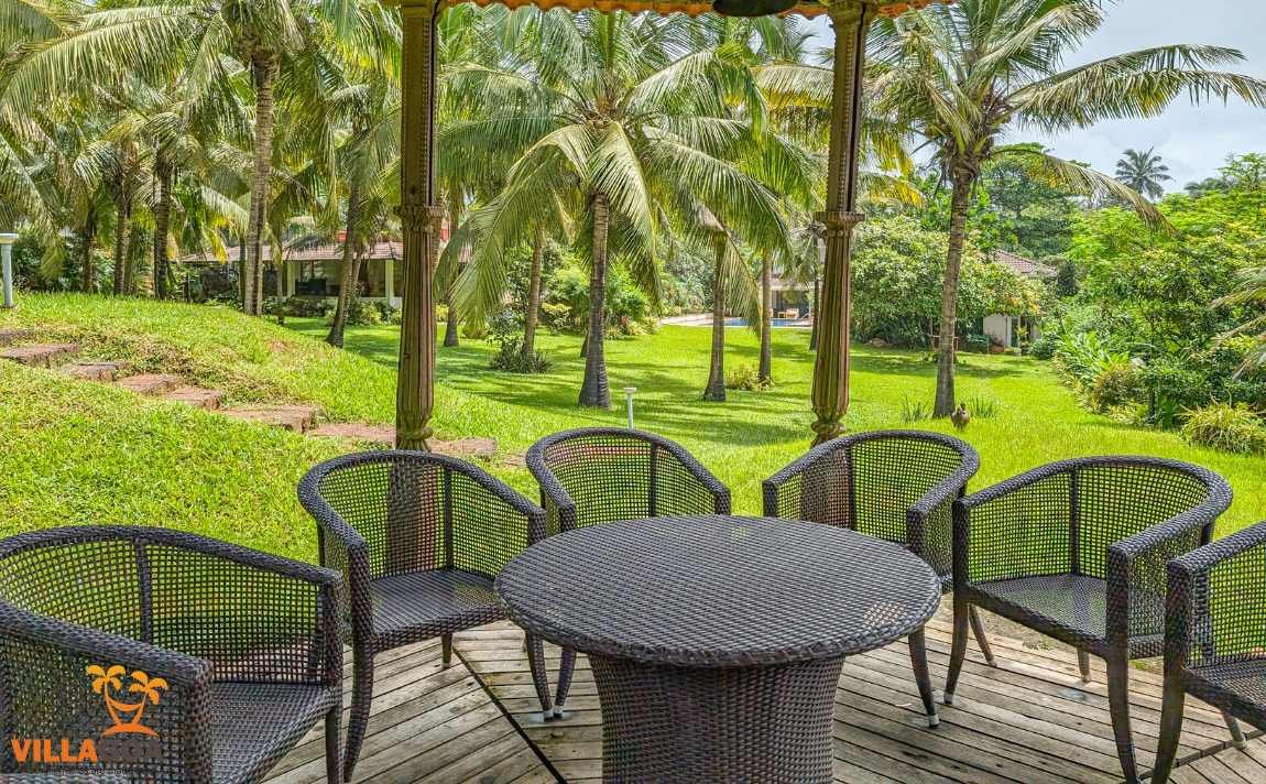 Beach villa Tum