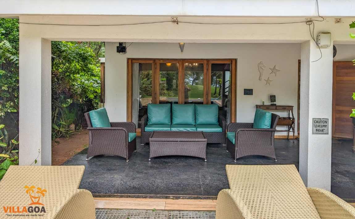 Beach villa Tum