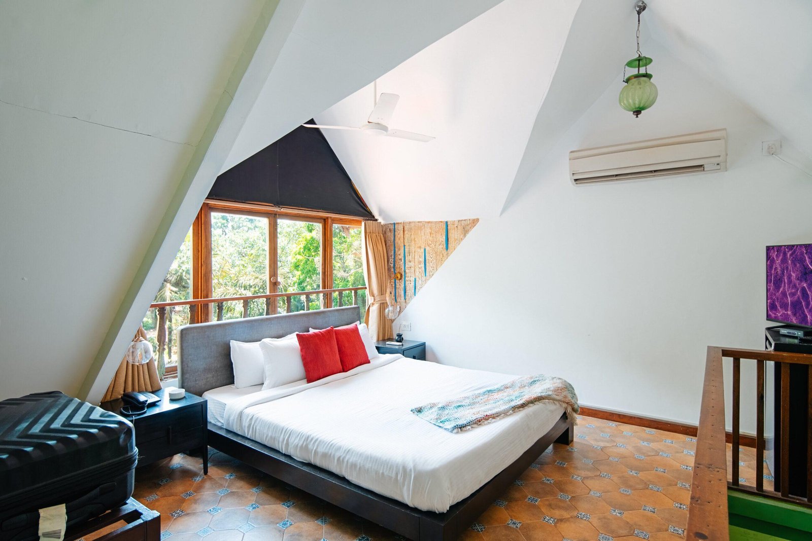 7 Bedroom Baga Beach Villa Water Lily