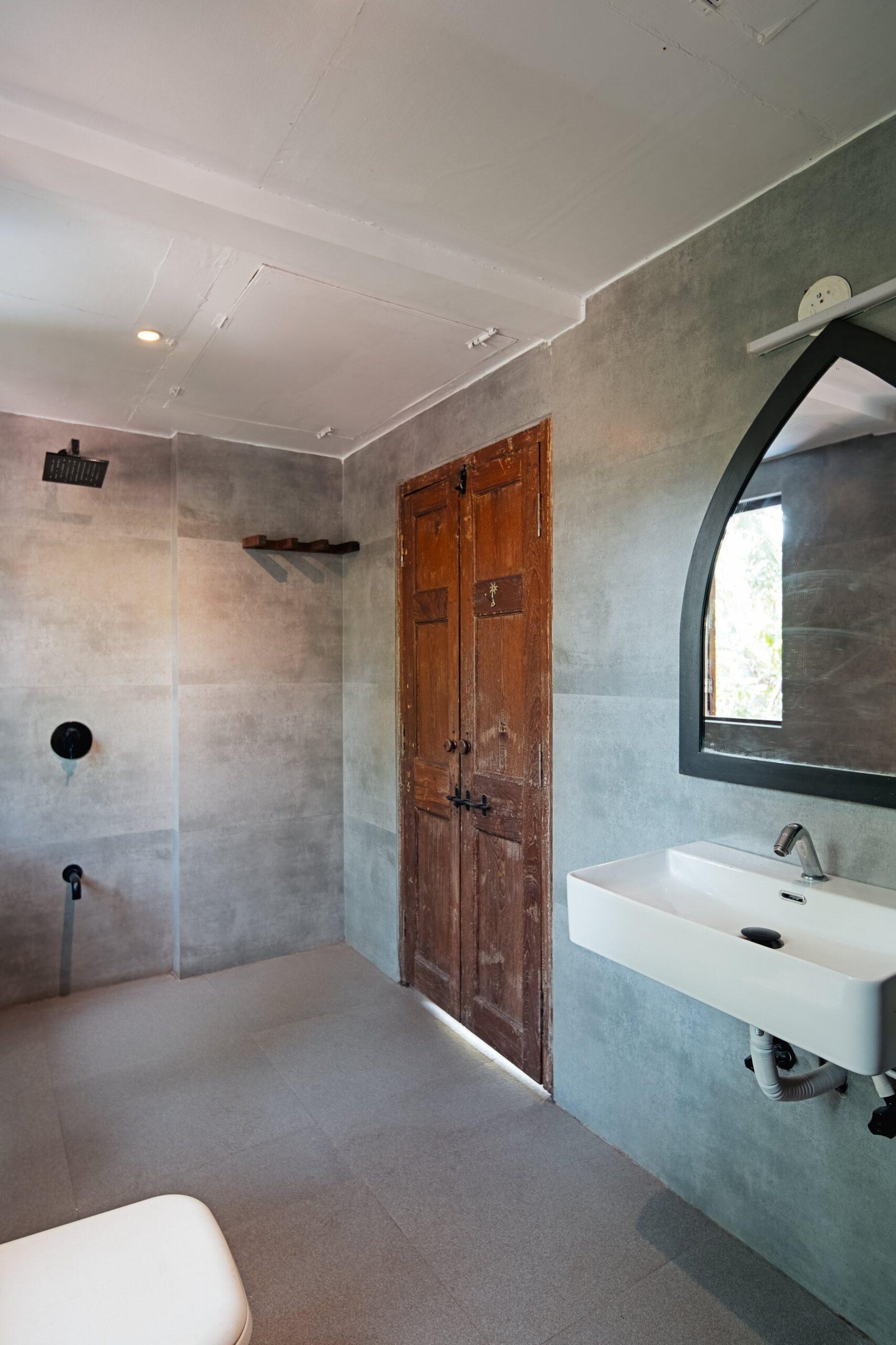 7 Bedroom Baga Beach Villa Water Lily