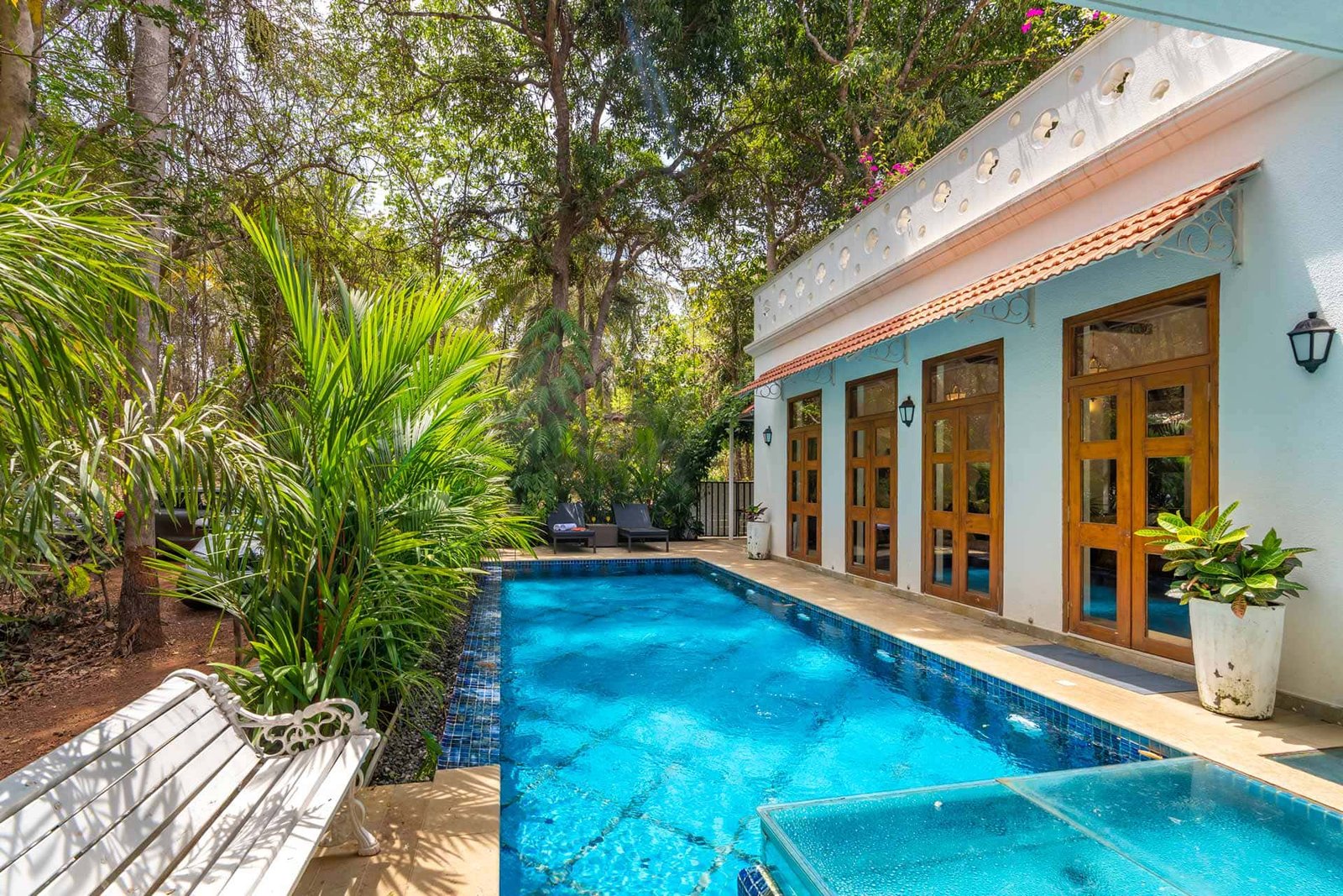 Moira Villa Tropicana