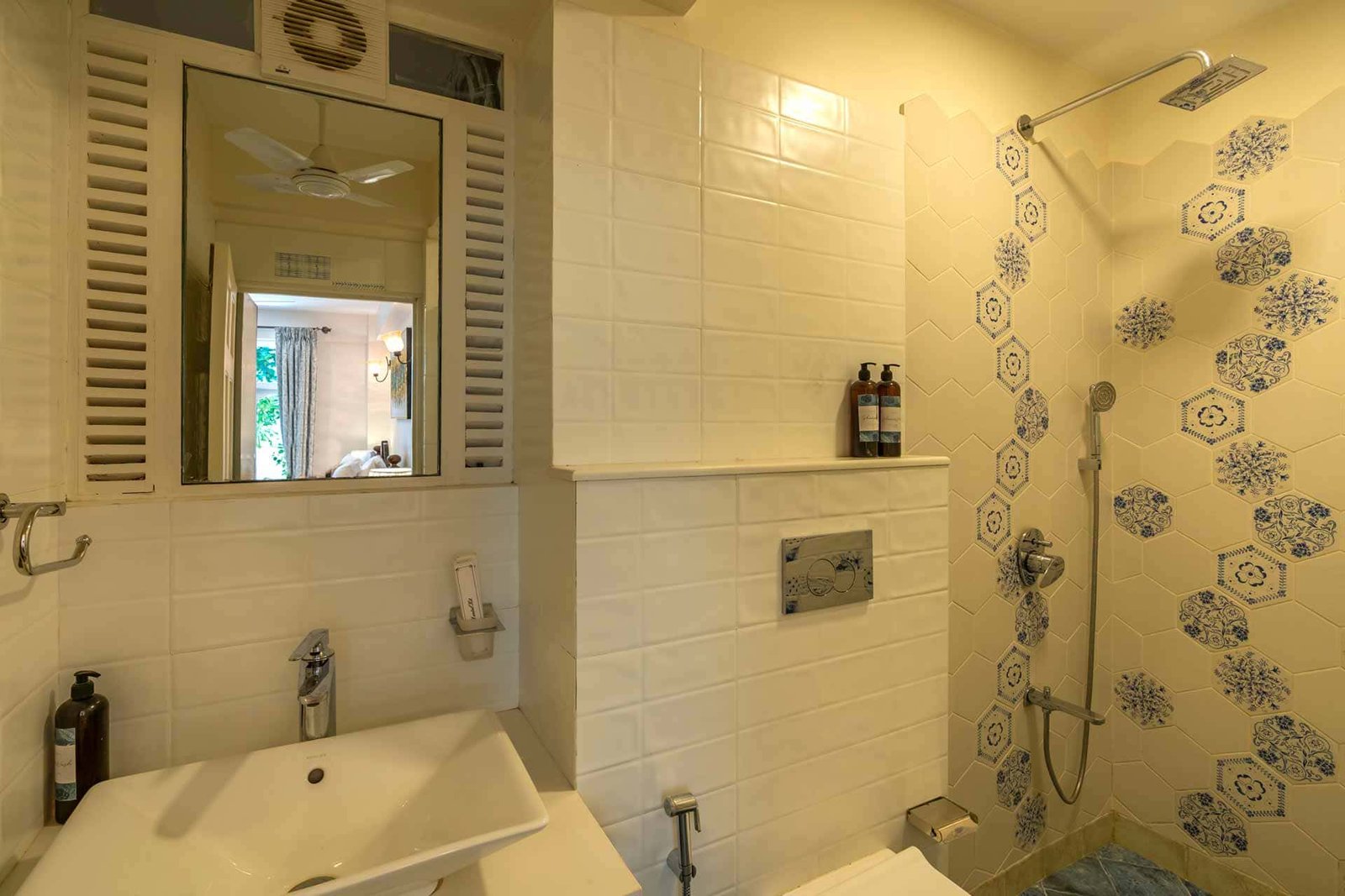 Moira Villa Tropicana