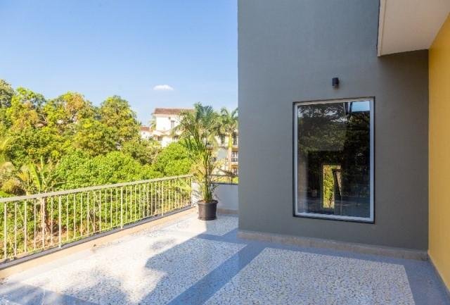 Private Pool Villa Chapoli