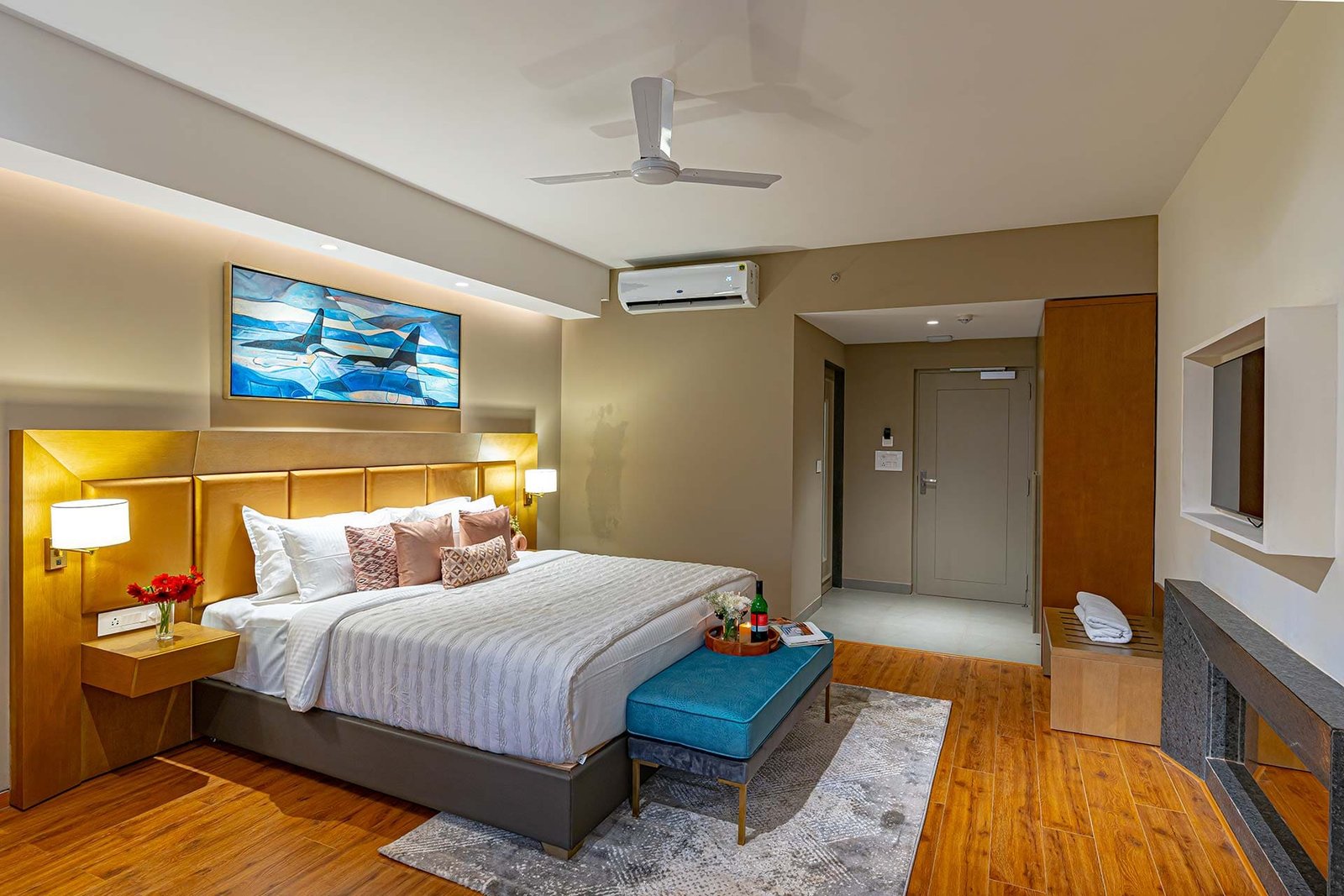 10 Bedroom Luxury Villa Isa