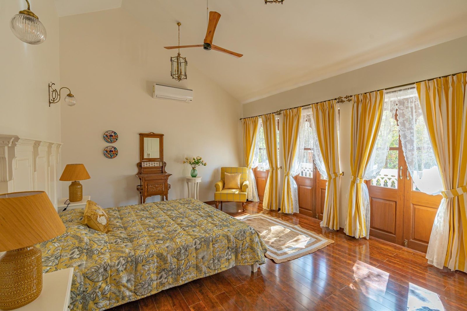 Moira Luxury Villa Kiss