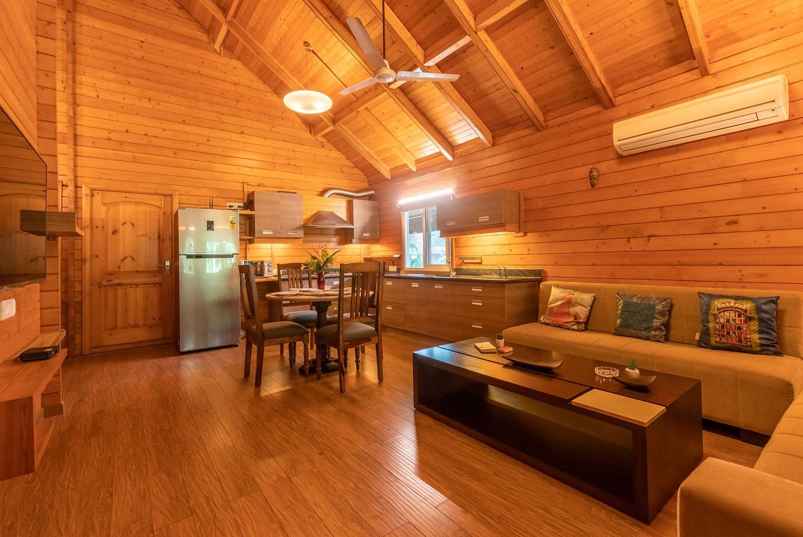 Morjim 3 bedroom pool villa