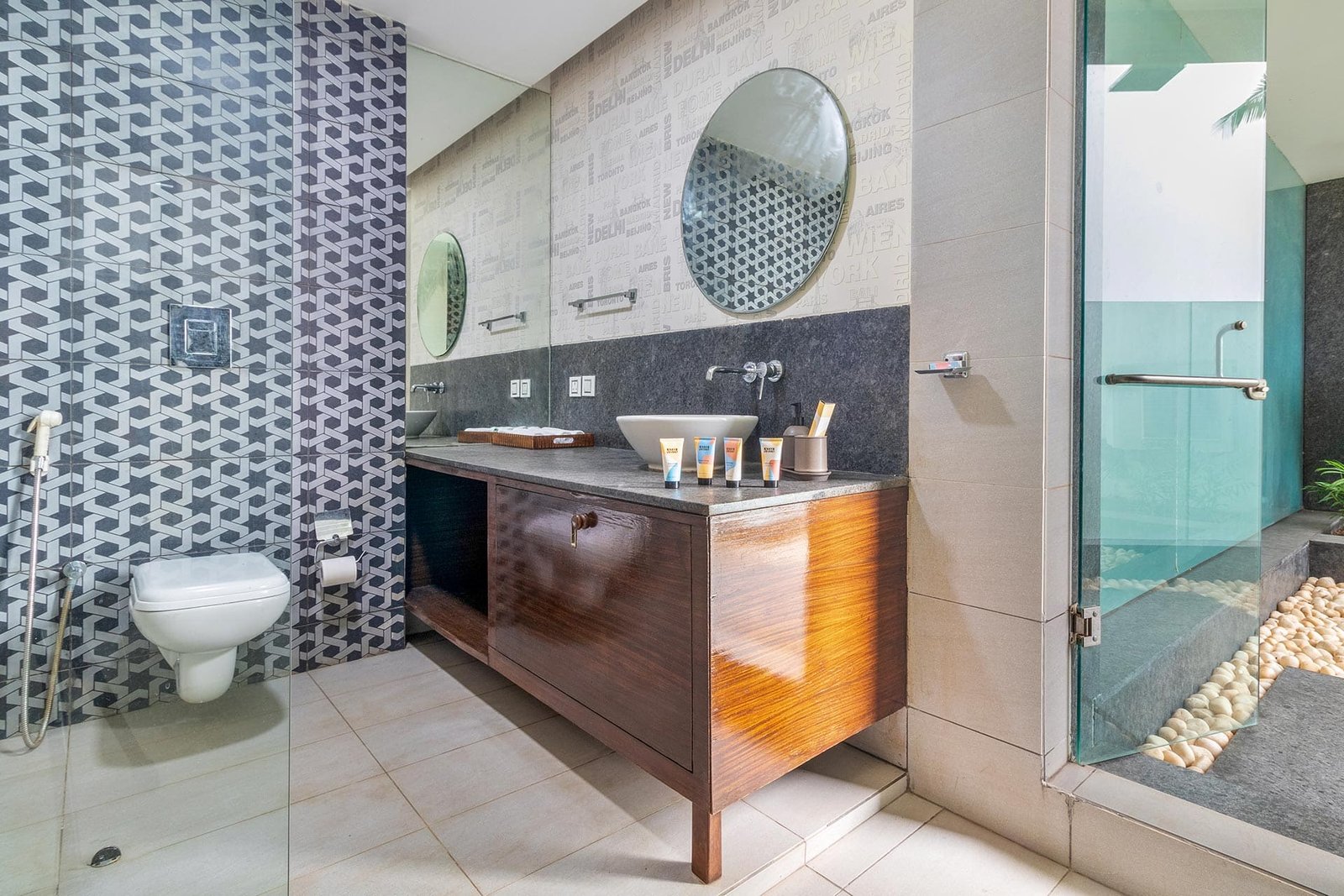 Candolim 3 bedroom pool Villa Grover
